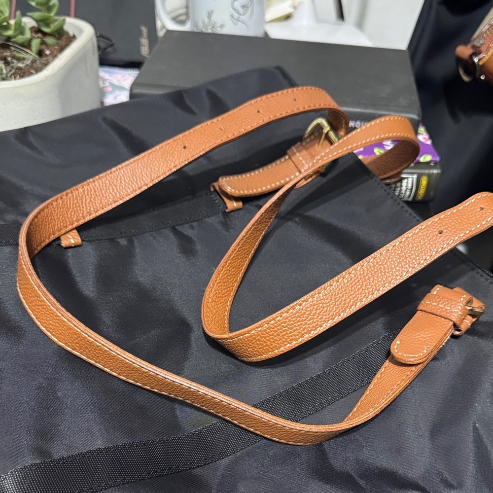 Bric Tote Bag - Picture 5 of 10